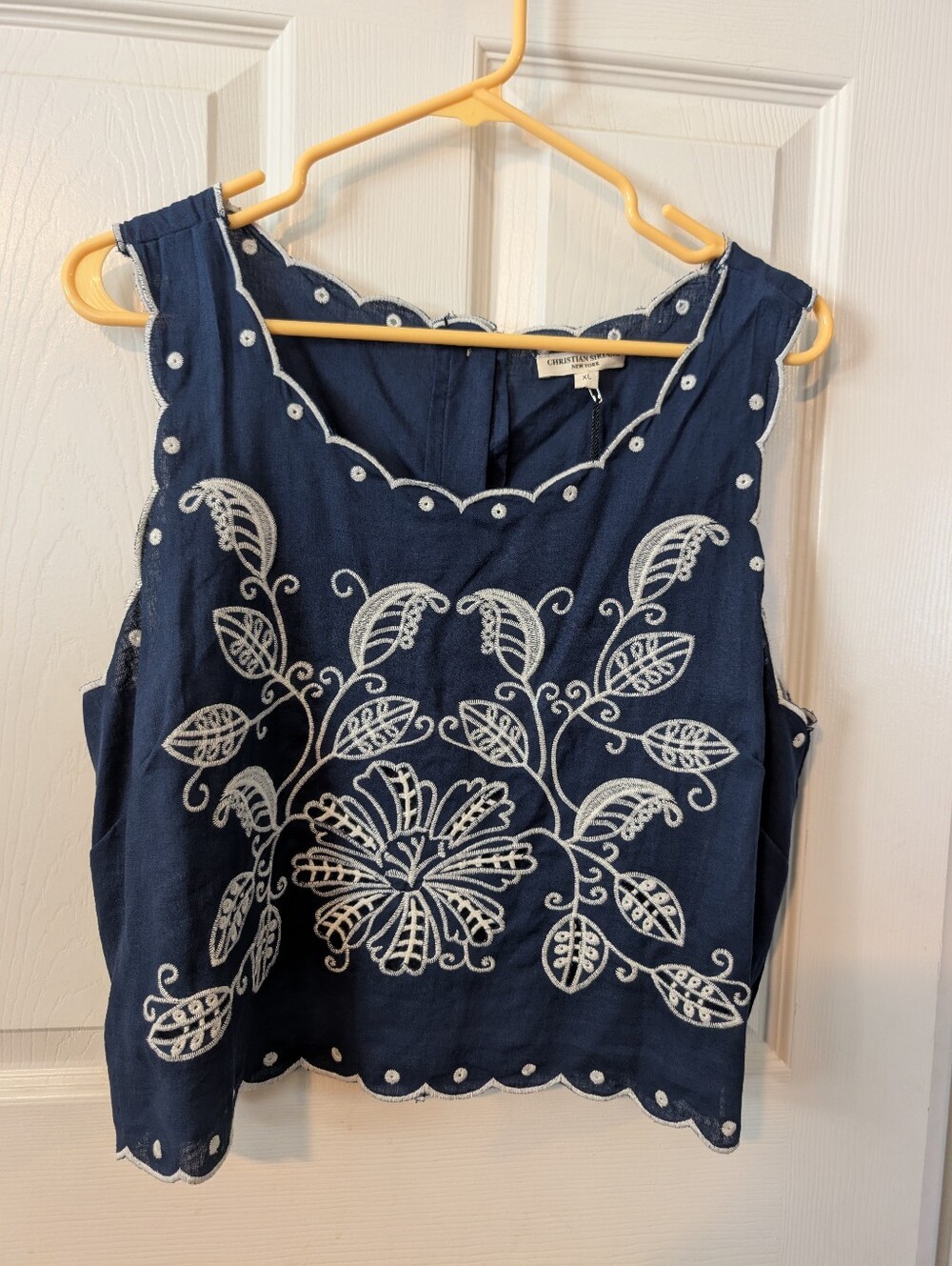 NWT XL - Christian Siriano Navy Blue Sleeveless Embroidered Camisole AM06